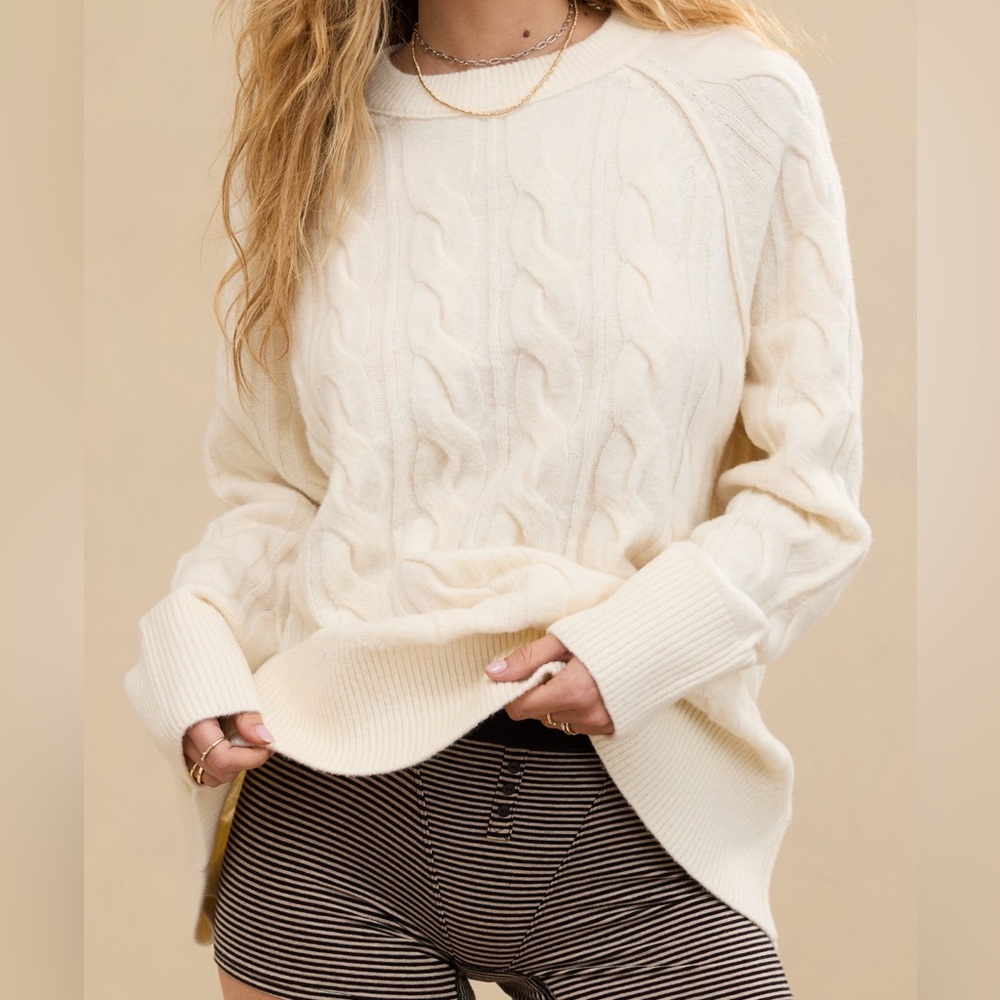 Aerie unREAL Cable Crew Sweater - Natural, Medium - Picture 6 of 6